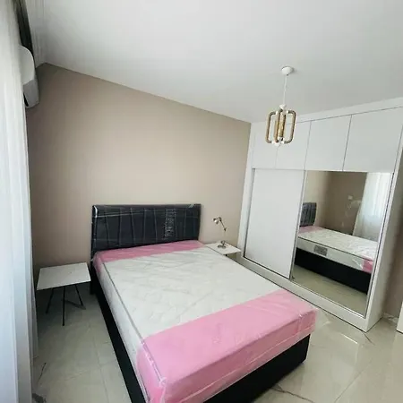 New! Seafront Flat In Long Beach * Perivolia tou Trikomou